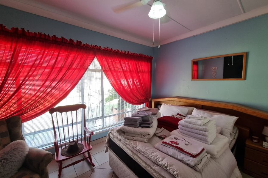 3 Bedroom Property for Sale in Meiringspark North West